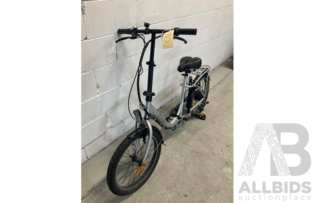 ESTATE (EST-EFLDBIKE1) Folding E-Bike (42cm Frame)
