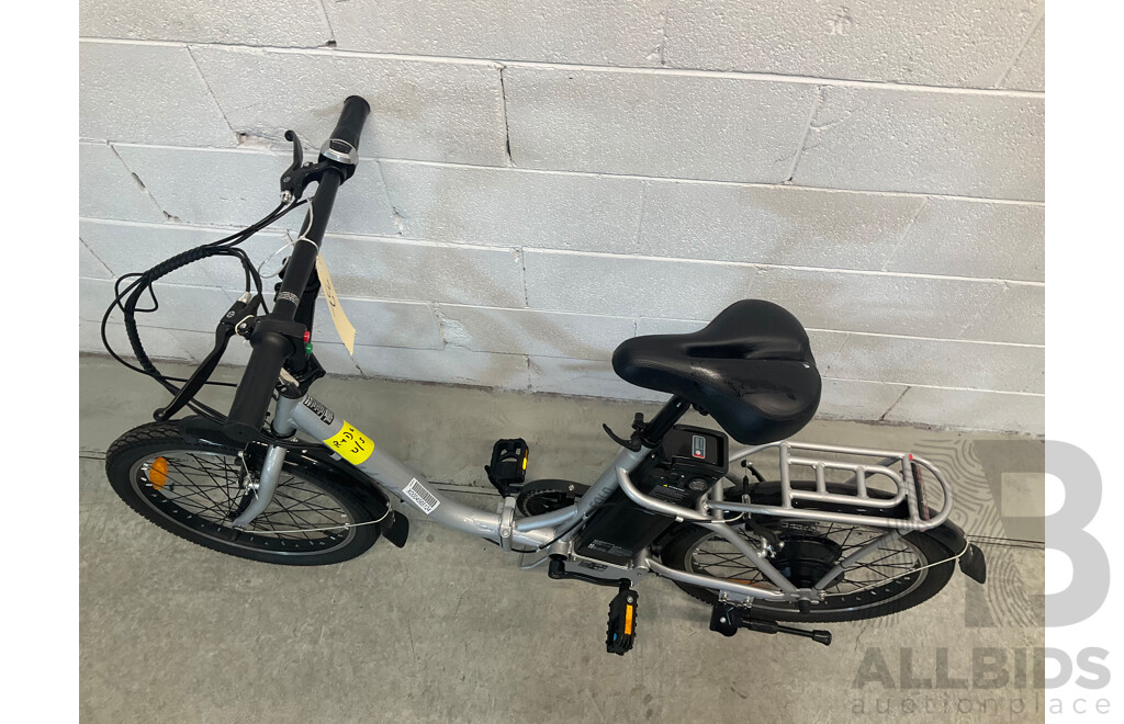 ESTATE (EST-EFLDBIKE1) Folding E-Bike (42cm Frame)