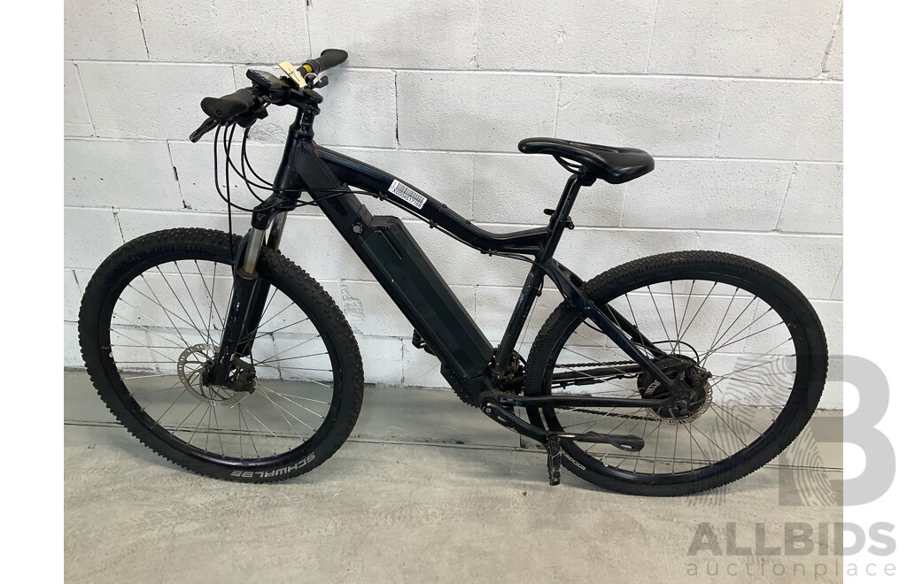 BLACK Suntour E-Bike W/ Offroad Tyres (50cm Frame)