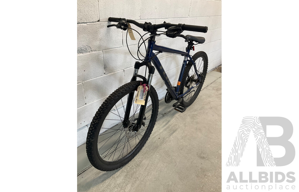 FLUID Nitro Bike (Size L) - ORP $399.00