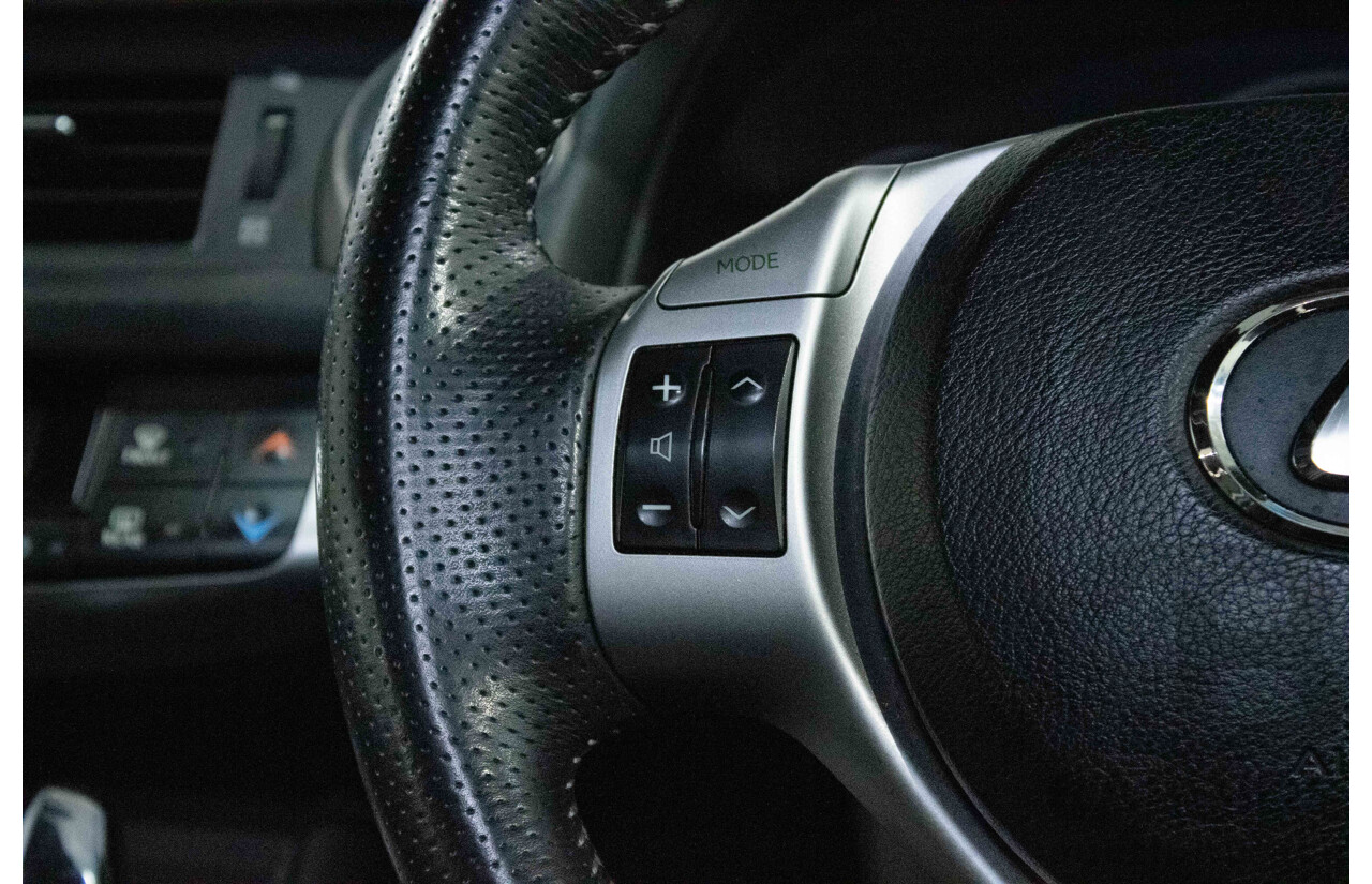 4/2012 Lexus CT200h Hybrid F-Sport ZWA10R 5d Hatchback Red 1.8L