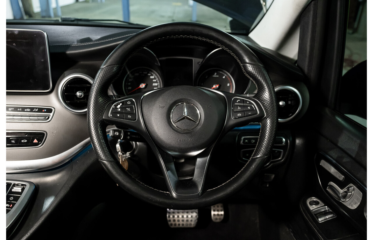 9/2018 Mercedes Benz V250d Avantgarde 447 4d Wagon Obsidian Black Metallic Turbo Diesel2.1L