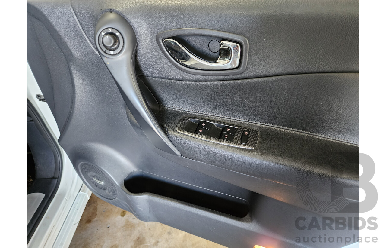 07/2016 Renault Koleos BOSE SE (4x2) FWD H45 MY15 4D Wagon White 2.5L