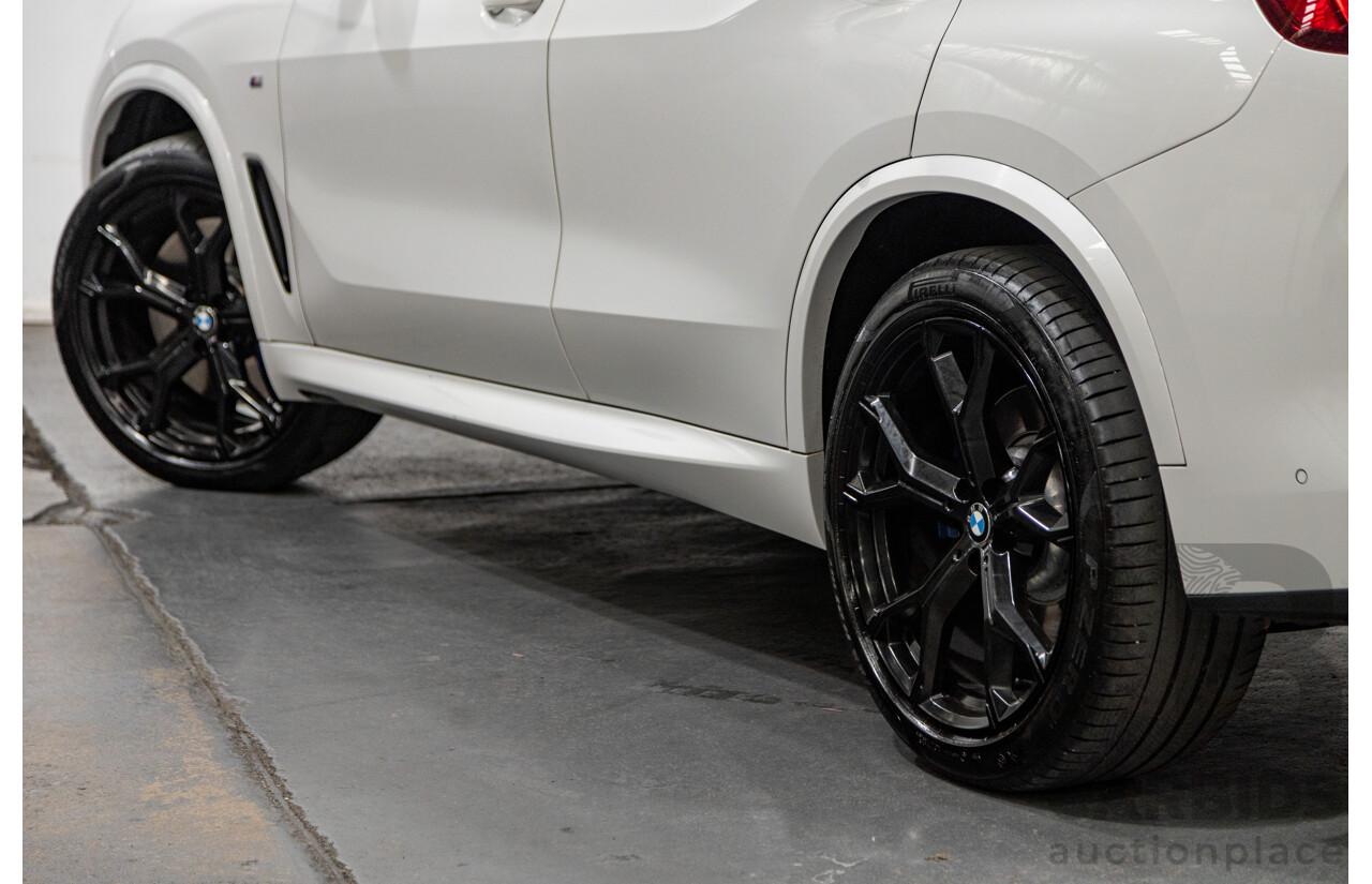 01/2020 BMW X5 X-Drive 30d M-Sport (4x4) MY20 G05 4d Wagon Mineral White Metallic Turbo Diesel 3.0L