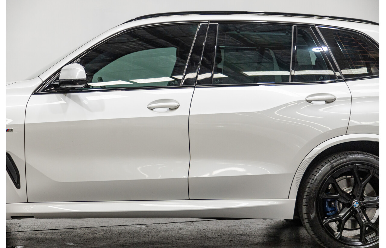 01/2020 BMW X5 X-Drive 30d M-Sport (4x4) MY20 G05 4d Wagon Mineral White Metallic Turbo Diesel 3.0L