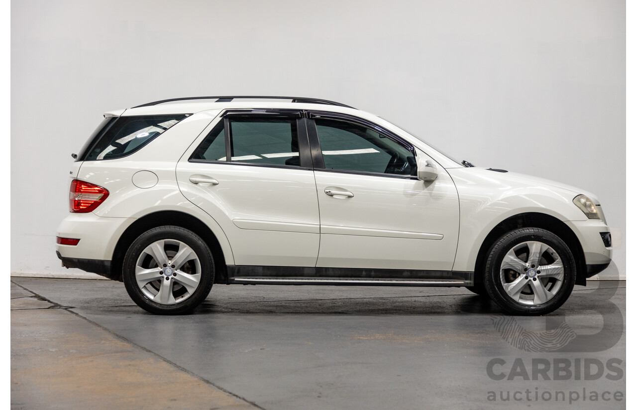 5/2009 Mercedes Benz ML350 (4x4) W164 09 UPGRADE 4d Wagon Calcite White V6 3.5L