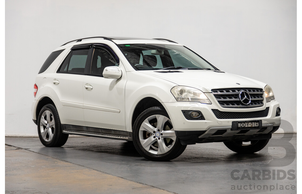 5/2009 Mercedes Benz ML350 (4x4) W164 09 UPGRADE 4d Wagon Calcite White V6 3.5L