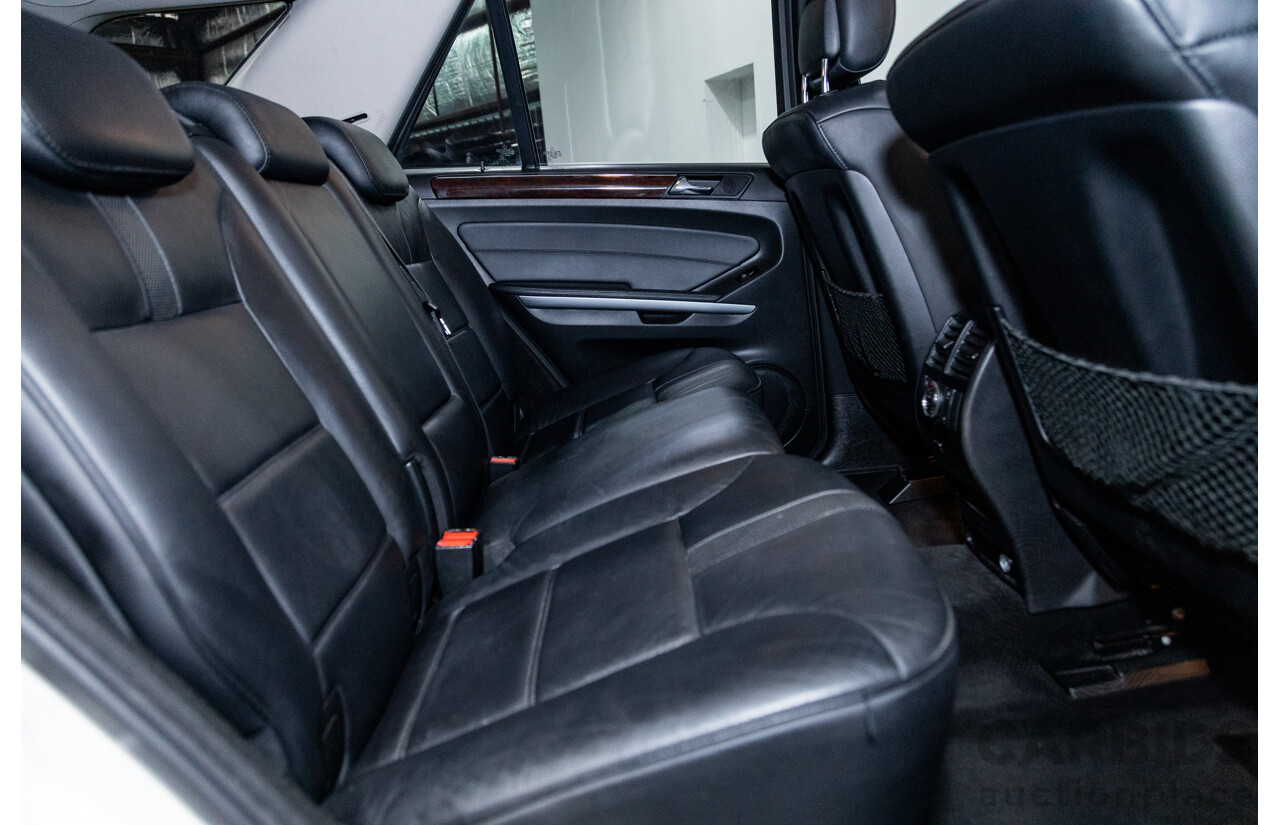 5/2009 Mercedes Benz ML350 (4x4) W164 09 UPGRADE 4d Wagon Calcite White V6 3.5L