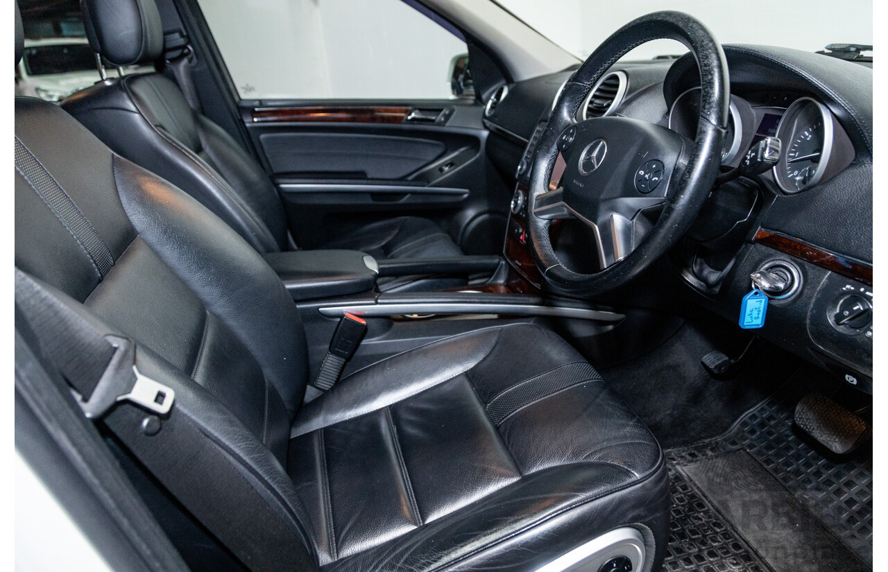 5/2009 Mercedes Benz ML350 (4x4) W164 09 UPGRADE 4d Wagon Calcite White V6 3.5L