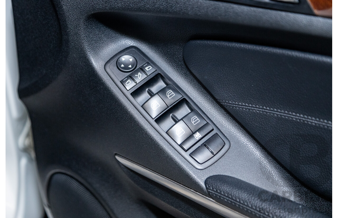 5/2009 Mercedes Benz ML350 (4x4) W164 09 UPGRADE 4d Wagon Calcite White V6 3.5L