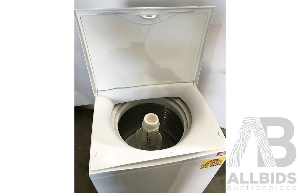 Fisher & Paykel (GW612) 6.5kg Top Loader Washing Machine