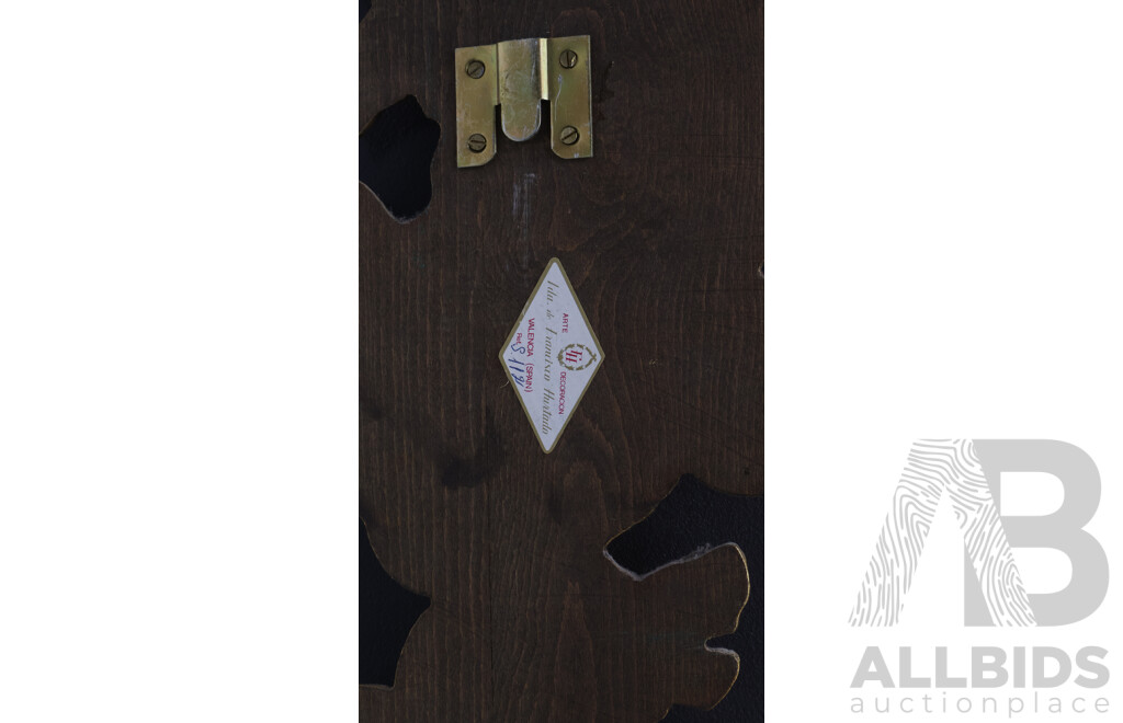 Spanish Syroco Wood Hollywood Regency Style Carved Gilt Wall Hanging