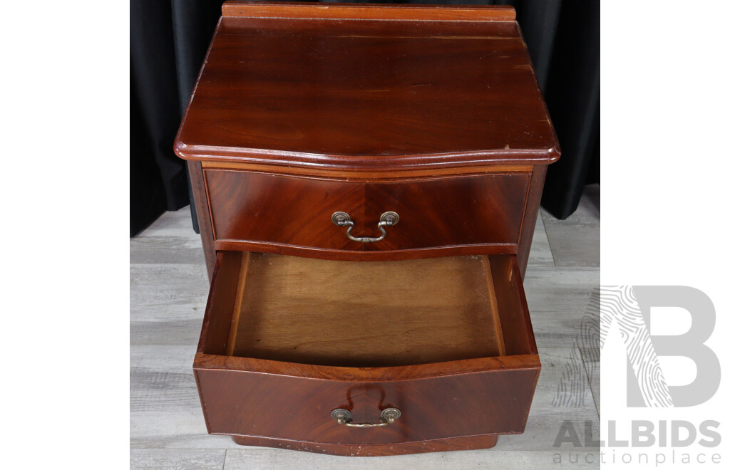 Pair of Serpentine Front Three Drawer Bedside Chests