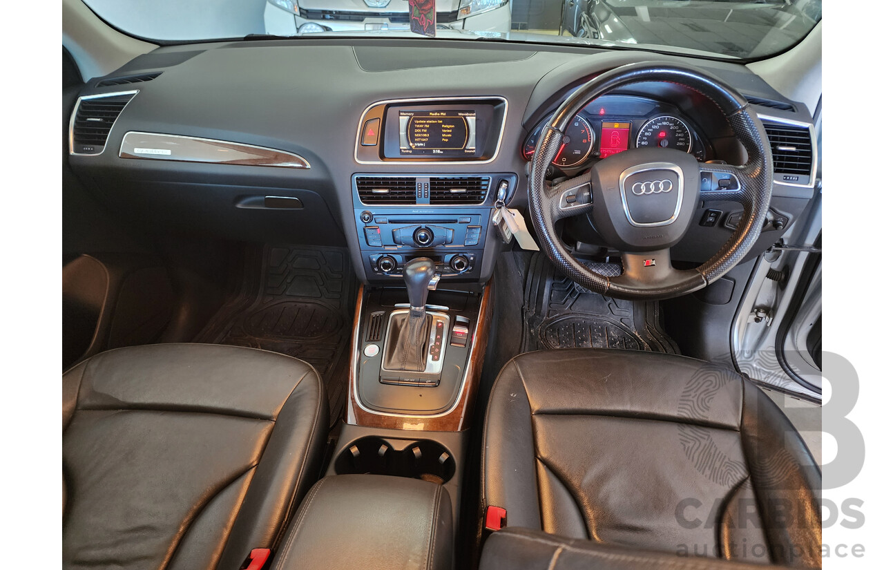 05/2009 Audi Q5 3.2 FSI QUATTRO AWD 8R 4D Wagon Silver 3.2L