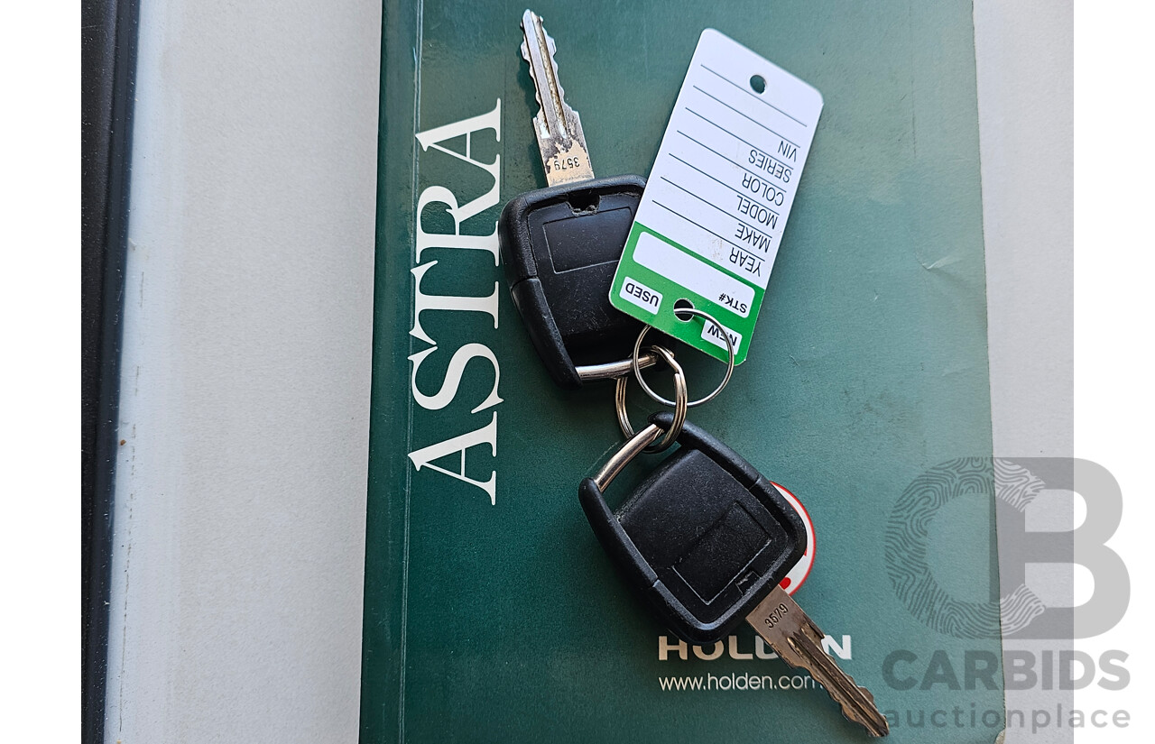 6/2004 Holden Astra CITY TS 4d Sedan Silver 1.8L