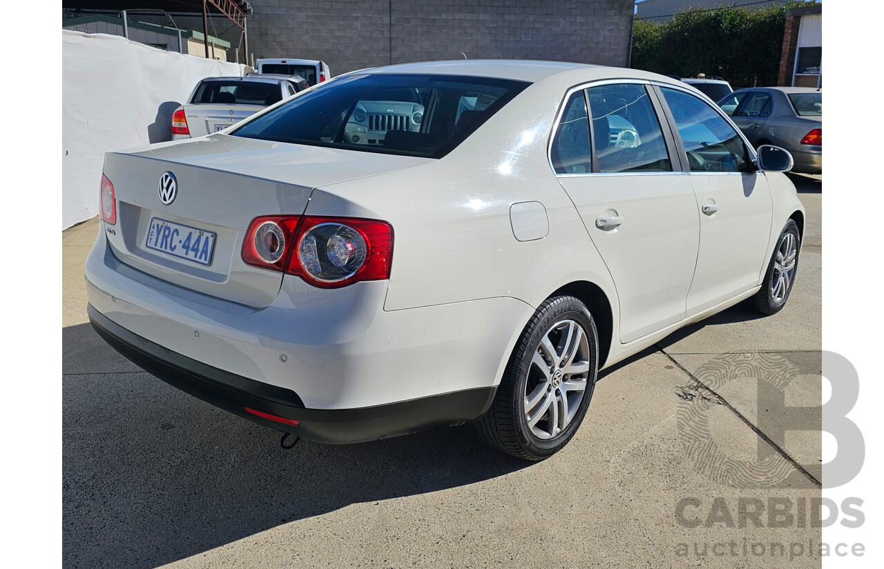 5/2008 Volkswagen Jetta 2.0 TDI 1KM MY08 UPGRADE 4d Sedan White 2.0L