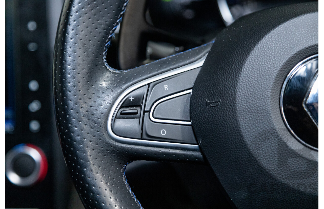 03/2017 Renault Megane GT 205 BFB MY17 4d Hatchback Titanium Metallic Grey Turbo 1.6L