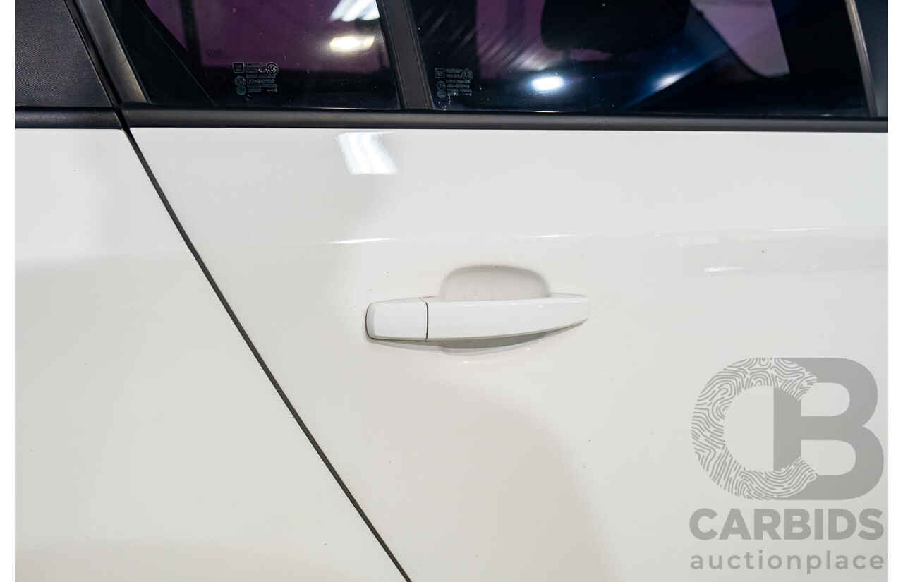 5/2011 Holden Cruze CD JH 4d Sedan White Turbo Diesel 2.0L