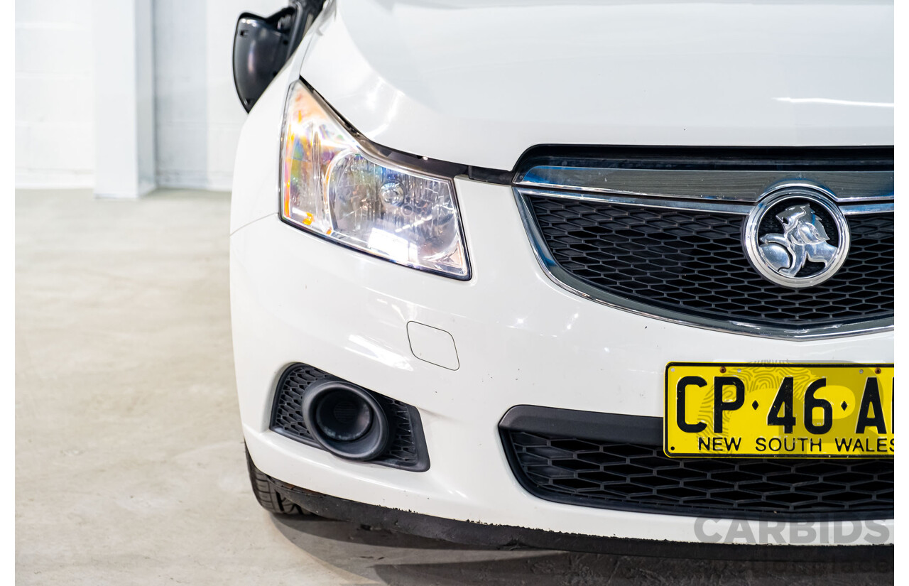5/2011 Holden Cruze CD JH 4d Sedan White Turbo Diesel 2.0L