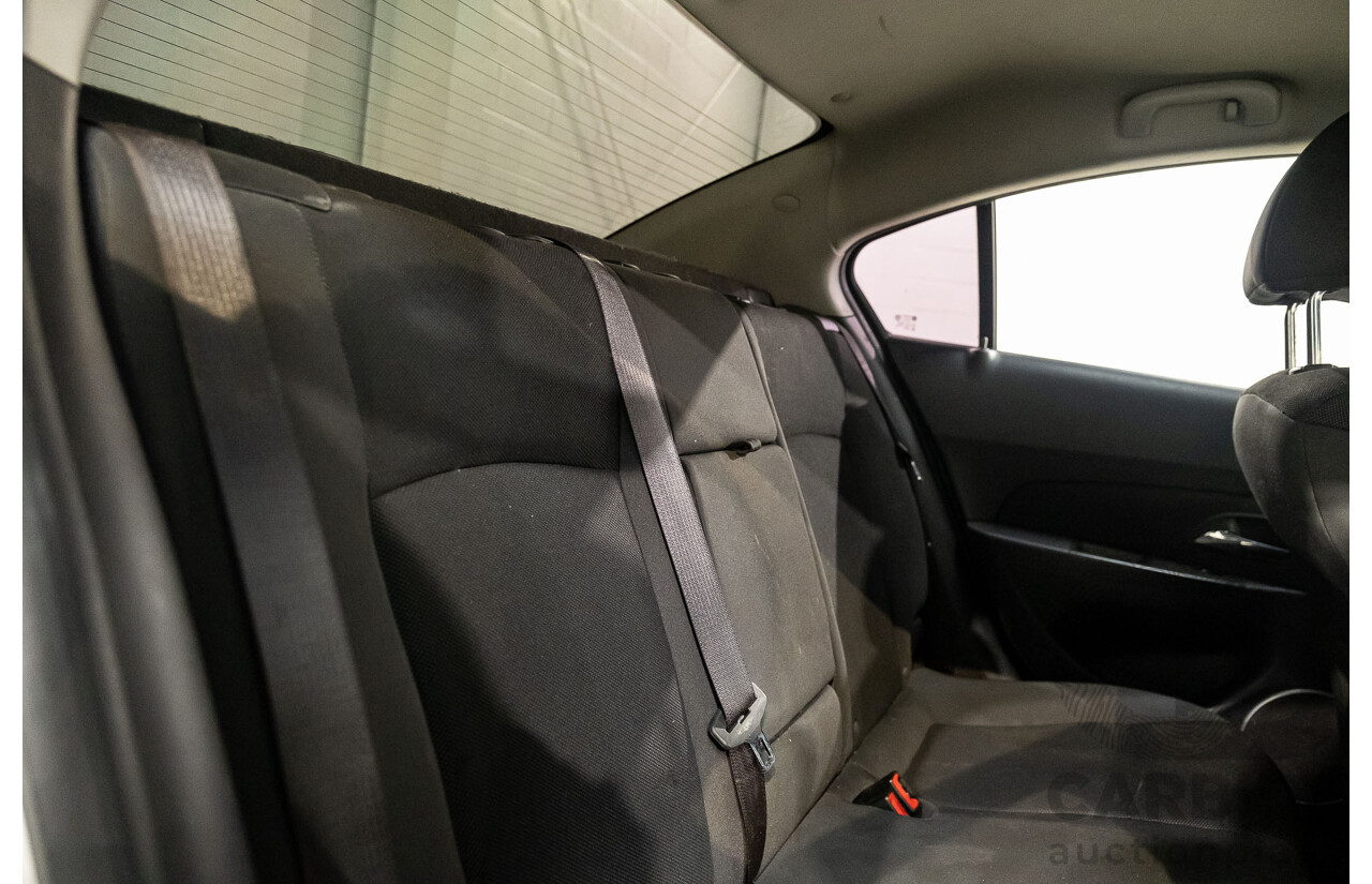 5/2011 Holden Cruze CD JH 4d Sedan White Turbo Diesel 2.0L