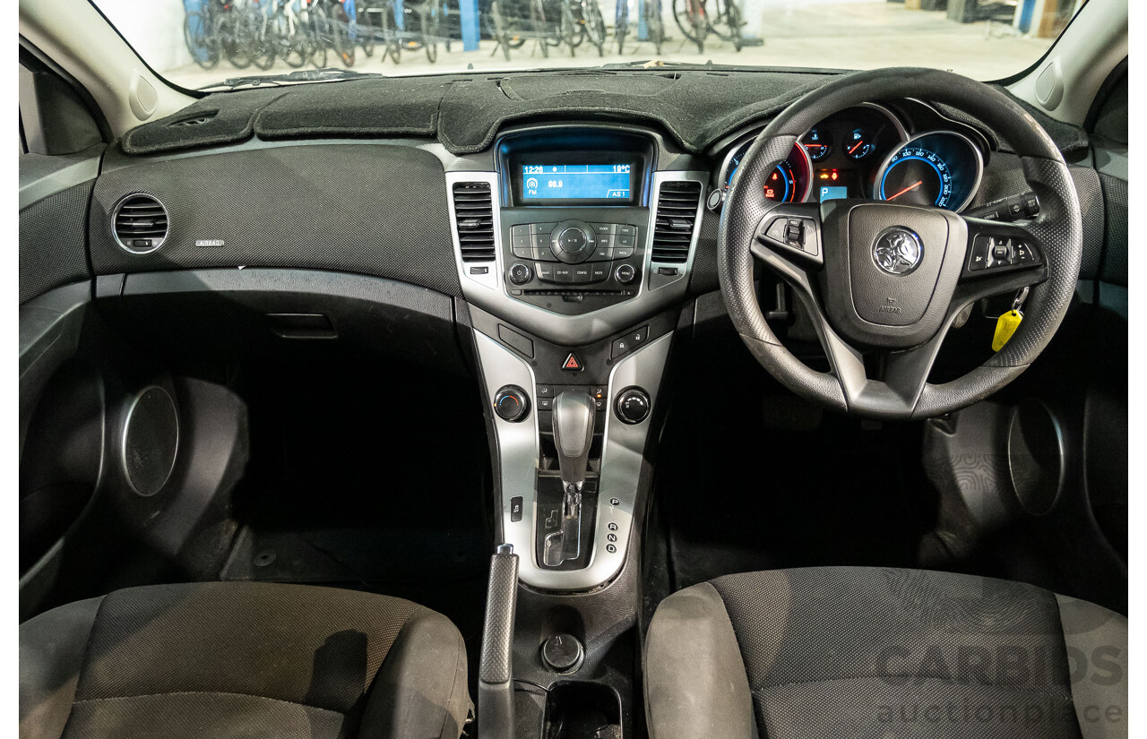 5/2011 Holden Cruze CD JH 4d Sedan White Turbo Diesel 2.0L