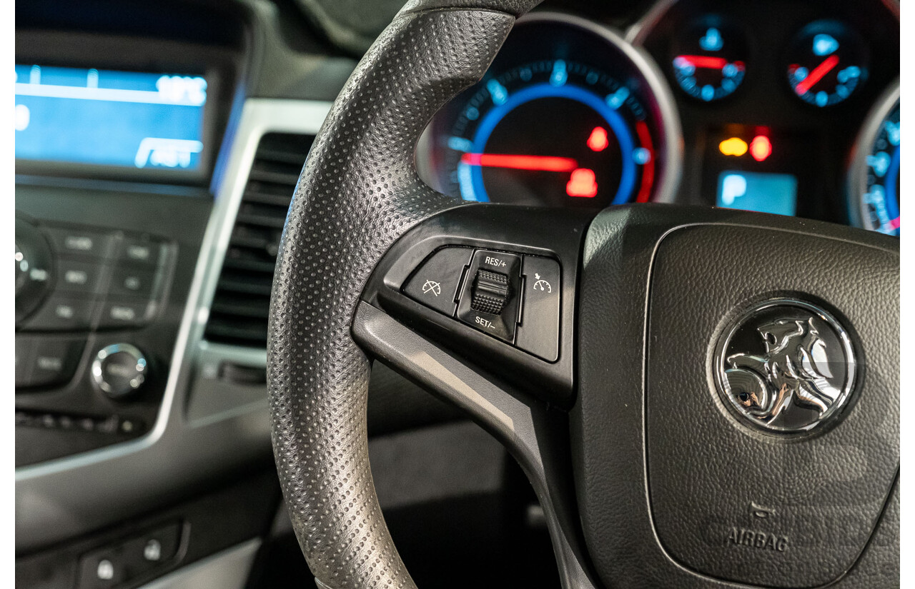 5/2011 Holden Cruze CD JH 4d Sedan White Turbo Diesel 2.0L