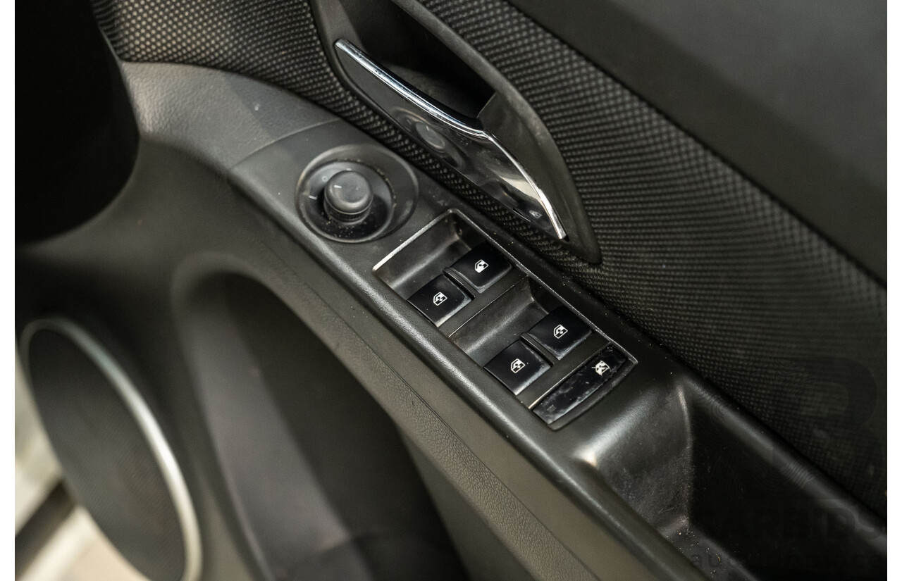 5/2011 Holden Cruze CD JH 4d Sedan White Turbo Diesel 2.0L