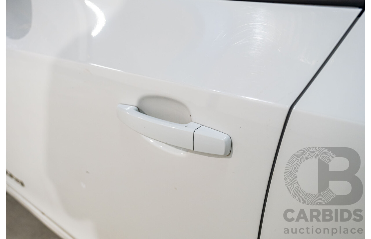 5/2011 Holden Cruze CD JH 4d Sedan White Turbo Diesel 2.0L