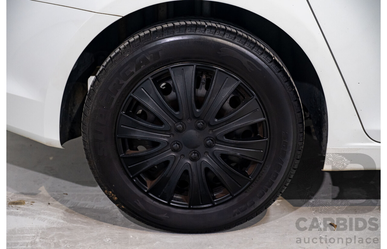 5/2011 Holden Cruze CD JH 4d Sedan White Turbo Diesel 2.0L