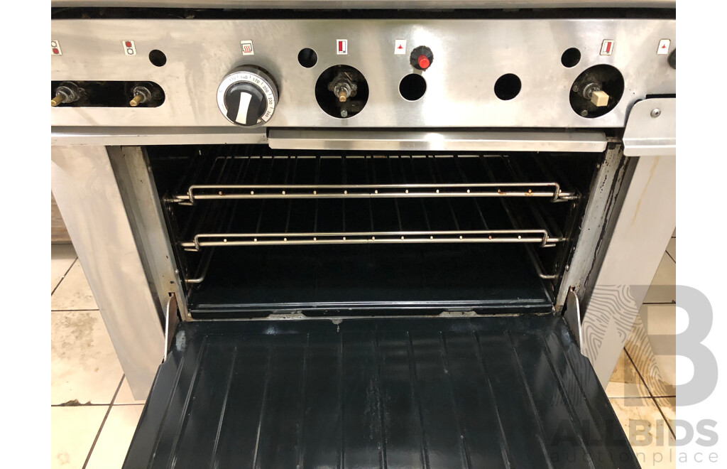 Garland Four Burner Natural Gas Plancha/Cooktop/Oven