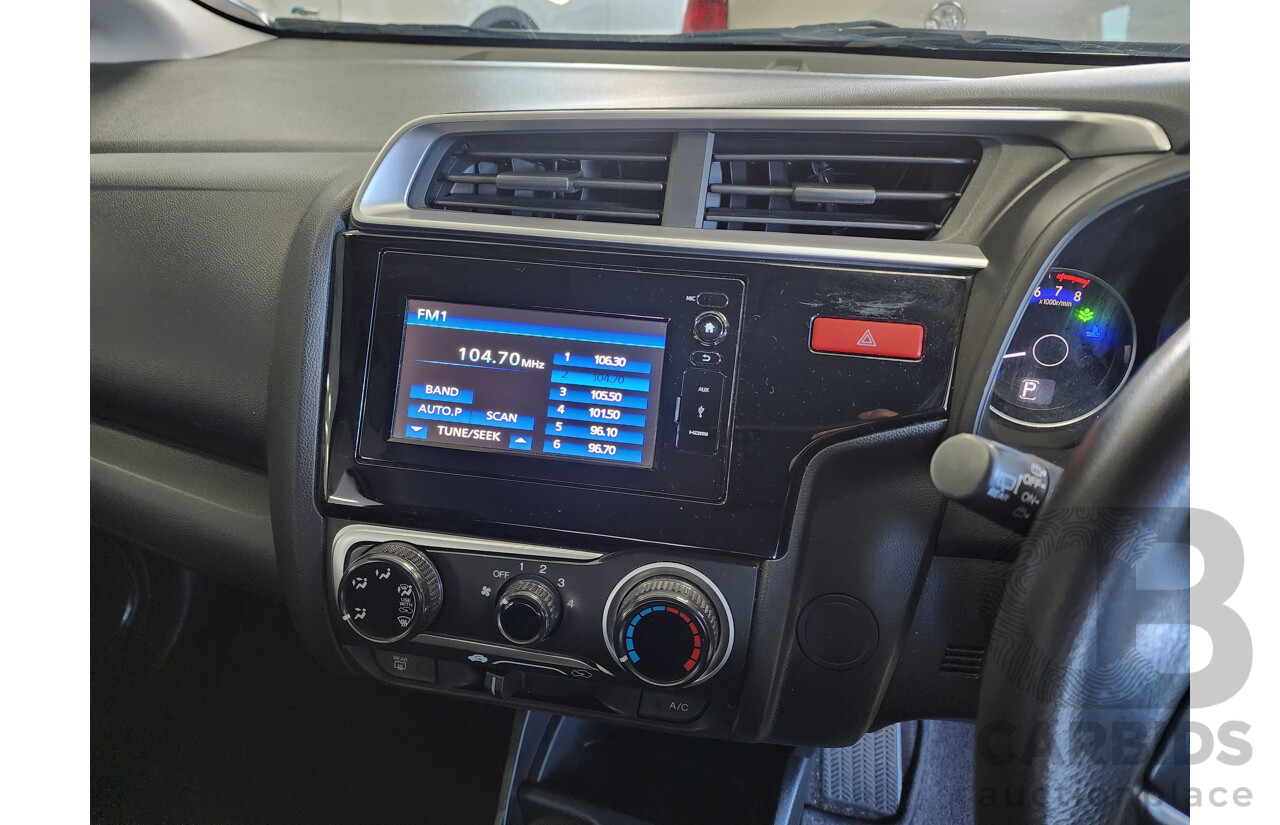 10/2016 Honda Jazz VTi FWD GK MY16 5D Hatchback White 1.5L