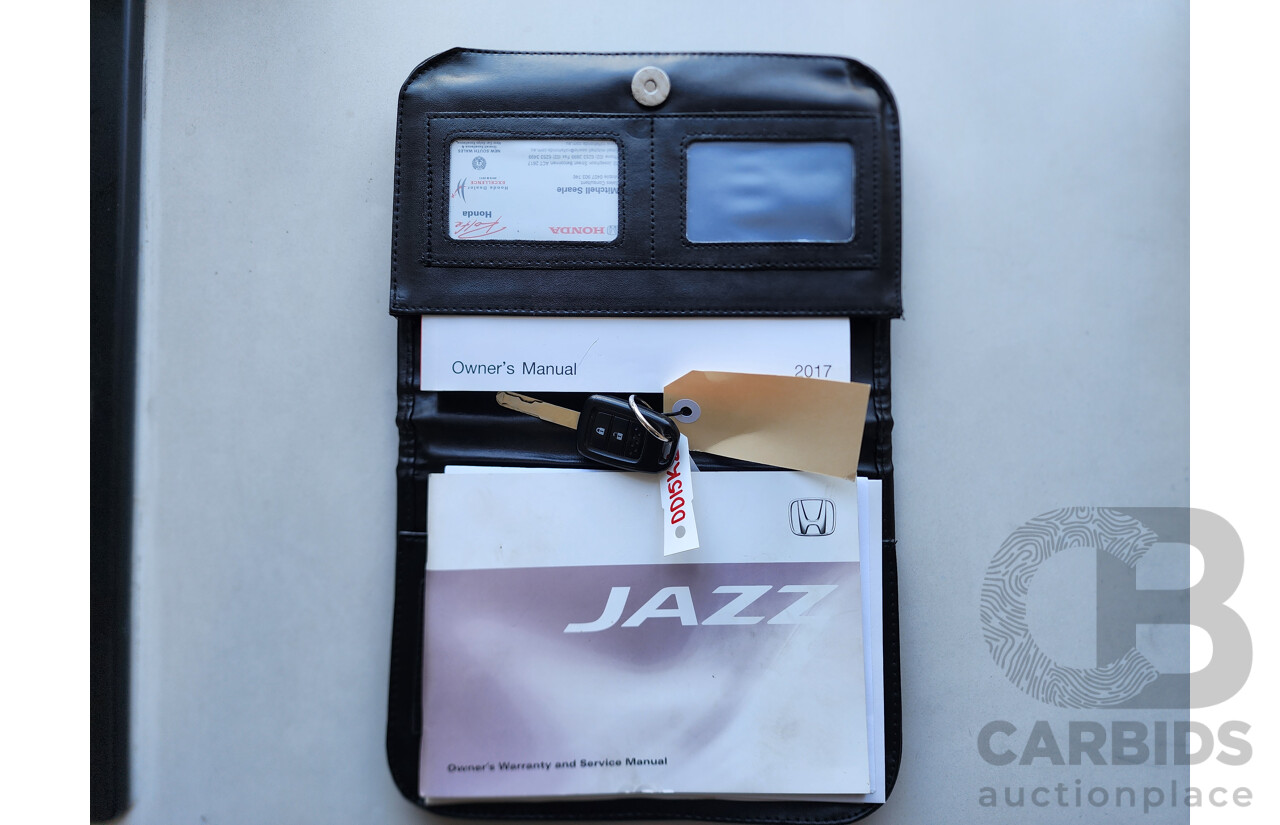 10/2016 Honda Jazz VTi FWD GK MY16 5D Hatchback White 1.5L