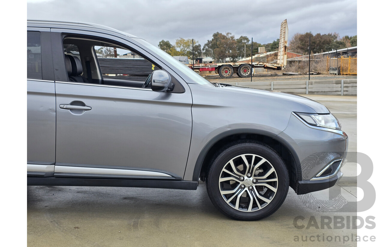 10/2015 Mitsubishi Outlander LS (4x2) ZK MY16 4d Wagon Titanium Metallic Grey 2.0L