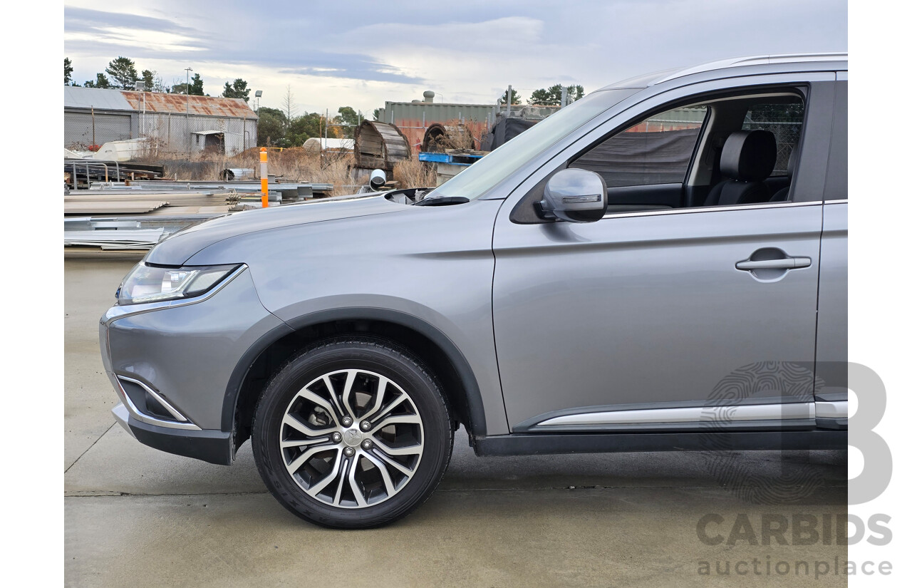 10/2015 Mitsubishi Outlander LS (4x2) ZK MY16 4d Wagon Titanium Metallic Grey 2.0L