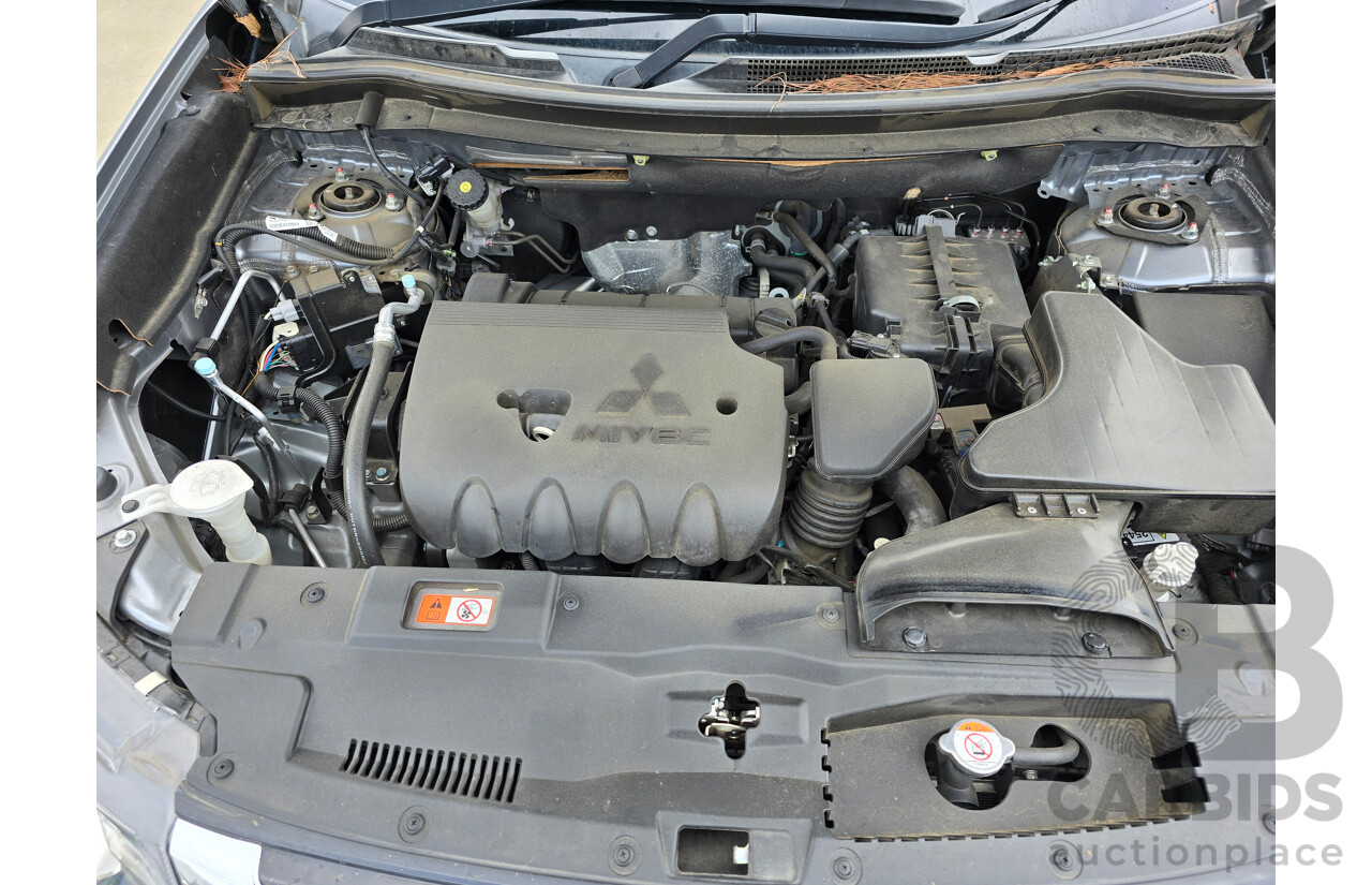 10/2015 Mitsubishi Outlander LS (4x2) ZK MY16 4d Wagon Titanium Metallic Grey 2.0L