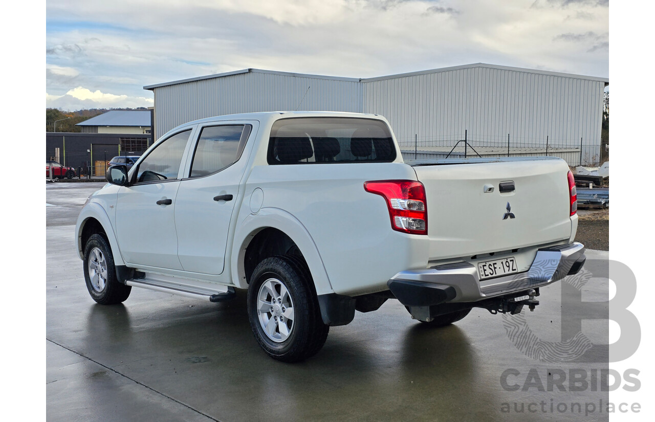 2/2017 Mitsubishi Triton GLS (4x4) MQ MY16 Dual Cab Utility White Turbo Diesel 2.4L