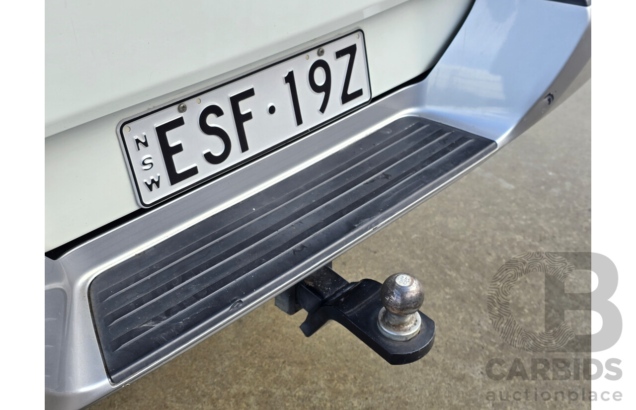 2/2017 Mitsubishi Triton GLS (4x4) MQ MY16 Dual Cab Utility White Turbo Diesel 2.4L