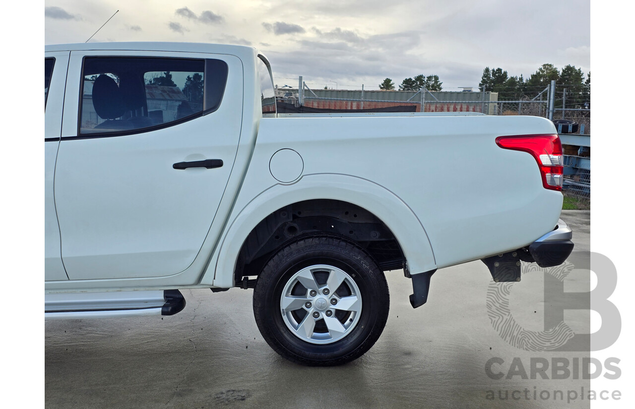 2/2017 Mitsubishi Triton GLS (4x4) MQ MY16 Dual Cab Utility White Turbo Diesel 2.4L