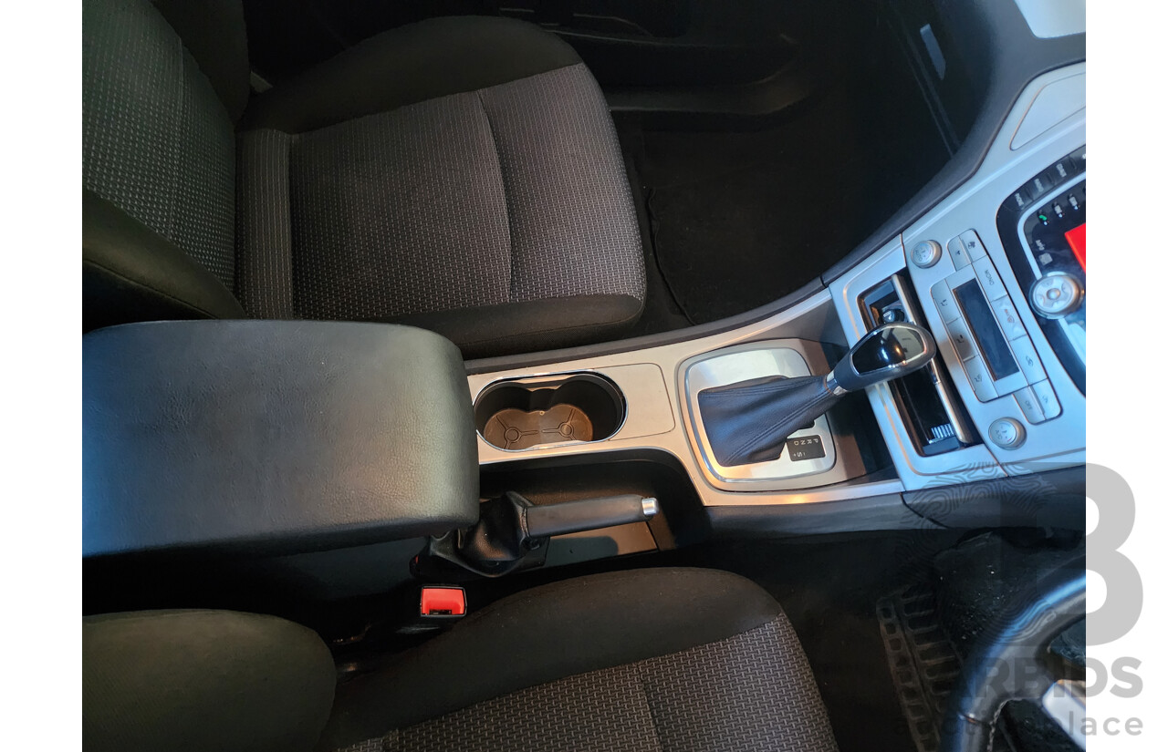 09/2008 Ford Mondeo TDCi FWD MA 5D Hatchback Red 2.0L