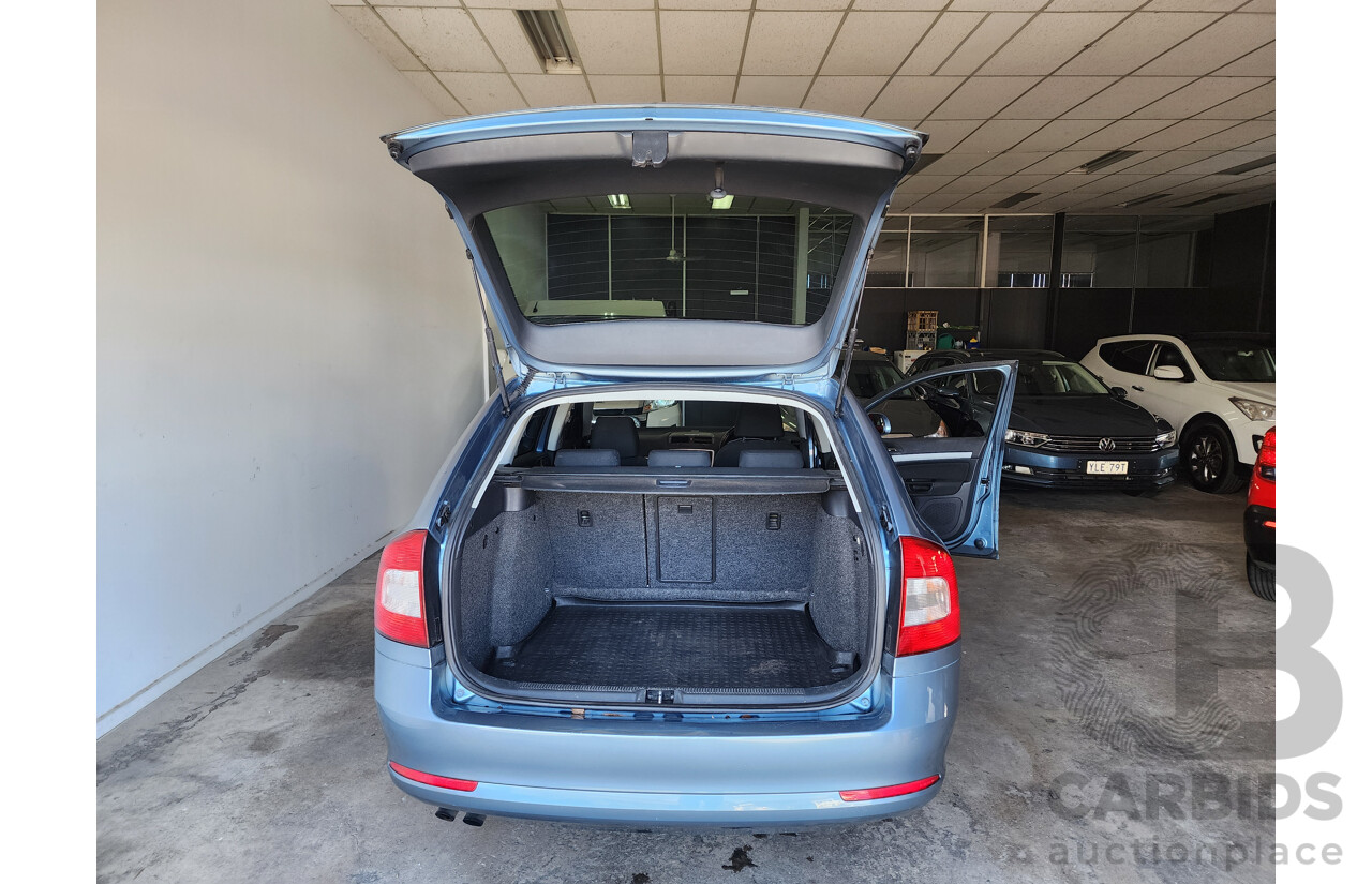 08/2011 Skoda Octavia 90 TSI FWD 1Z MY11 4D Wagon Grey 1.4L