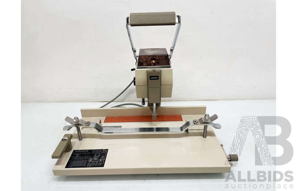Uchida Yoko VS-15 Paper Punch