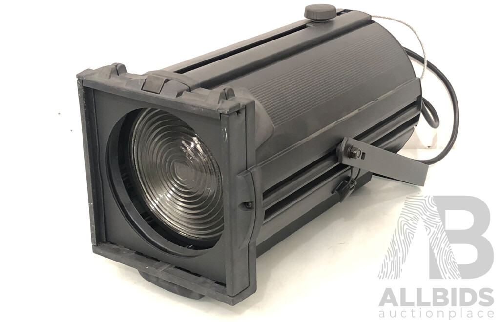 Philips Selecon Rama 3100K LED High Performance 175 Fresnel 7°- 50° Spotlight