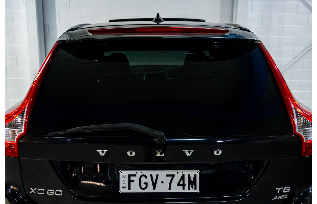 4/2011 Volvo XC60 T6 R-Design (AWD) DZ MY12 4d Wagon Black Turbo 3.0L