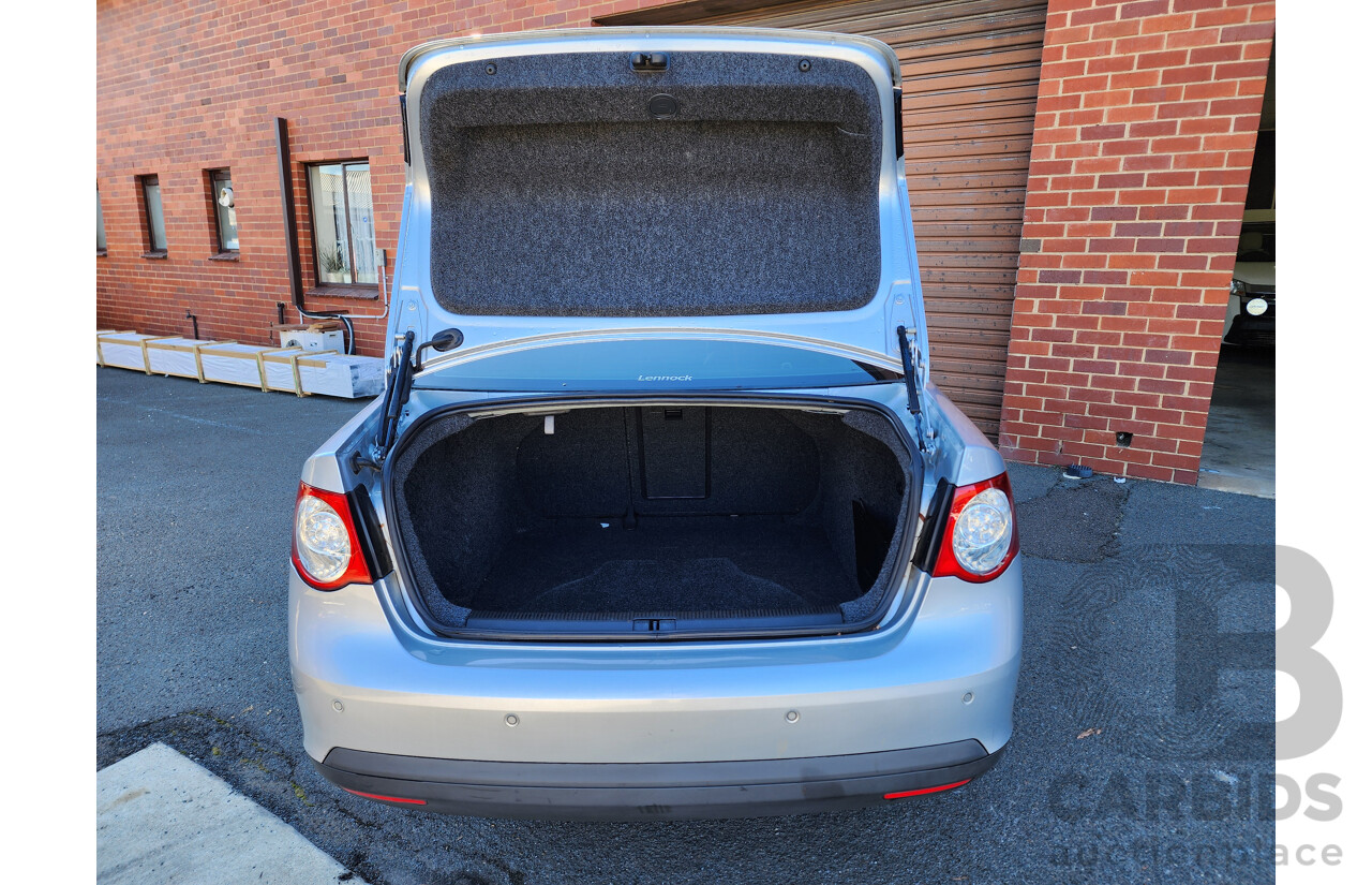 02/2007 Volkswagen Jetta 2.0 TDI FWD 1KM 4D Sedan Silver 2.0L