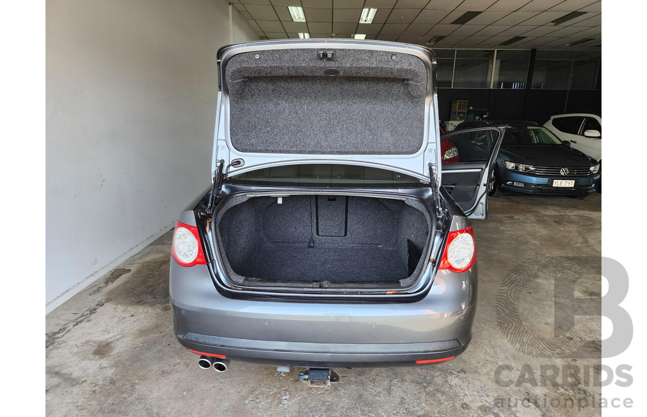 05/2010 Volkswagen Jetta 125 TDI HIGHLINE FWD 1KM MY10 4D Sedan Grey 2.0L