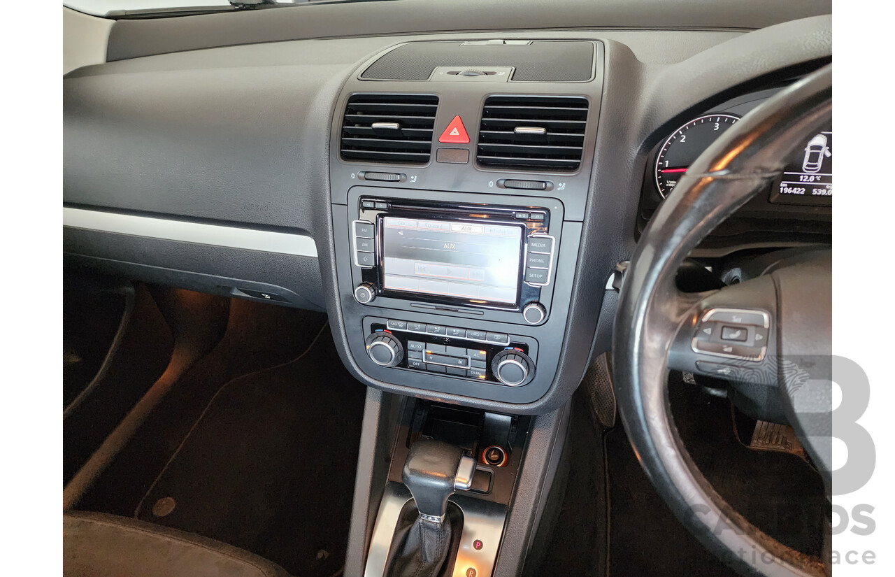 05/2010 Volkswagen Jetta 125 TDI HIGHLINE FWD 1KM MY10 4D Sedan Grey 2.0L