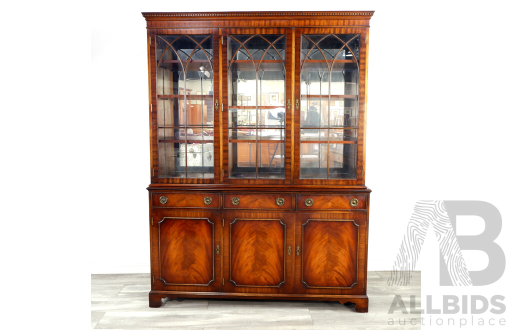 Reproduction Two Piece Bookcase - Lot 1540092 | ALLBIDS