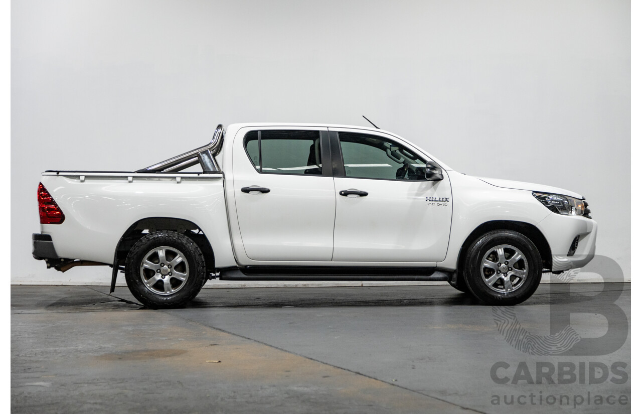 11/2018 Toyota Hilux Workmate TGN121R 4d Dual Cab Utility White 2.7L