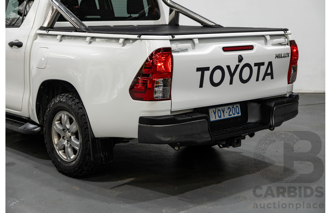 11/2018 Toyota Hilux Workmate TGN121R 4d Dual Cab Utility White 2.7L