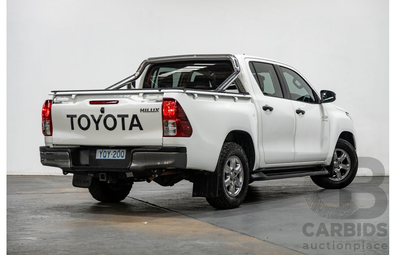 11/2018 Toyota Hilux Workmate TGN121R 4d Dual Cab Utility White 2.7L